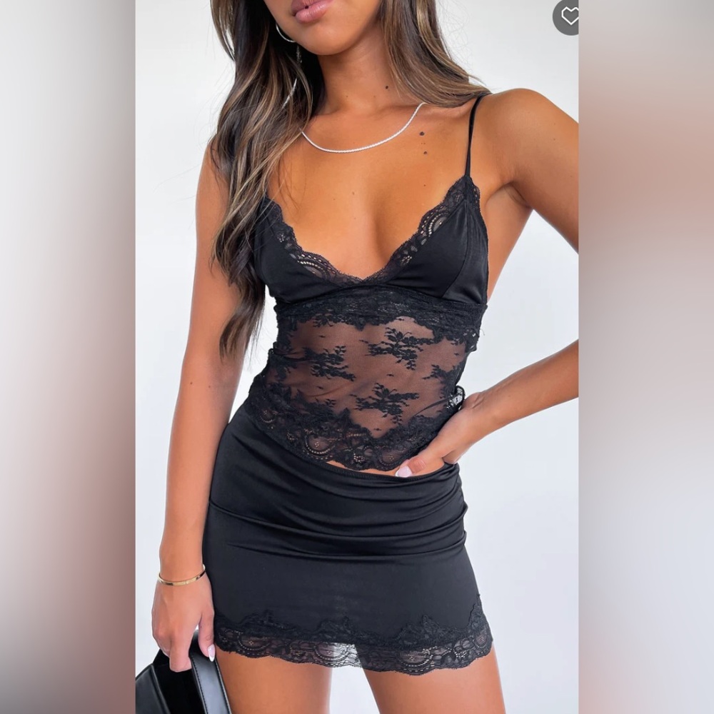 White Fox Boutique Black Lace Mini Skirt